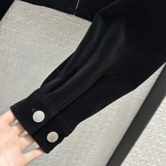 PRADA Prada 2023FW coat Perfect for autumn coordination PRADA Prada 2023FW coat Perfect for autumn coordination