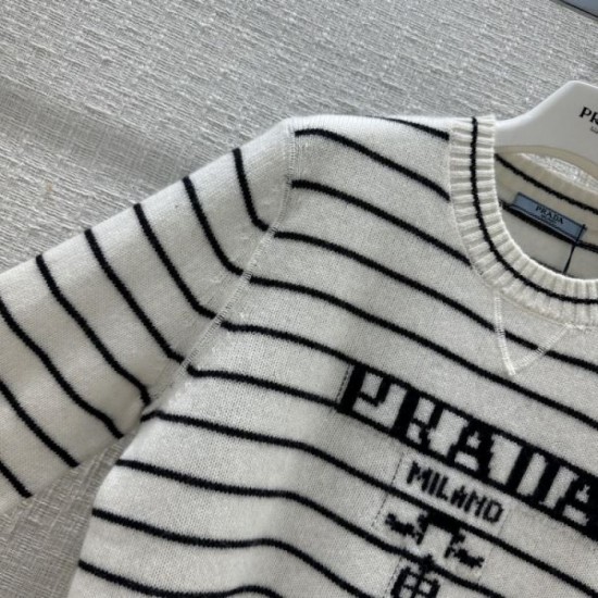 2023FW cashmere knit PRADA Prada should be worn this fall 2023FW cashmere knit PRADA Prada should be worn this fall