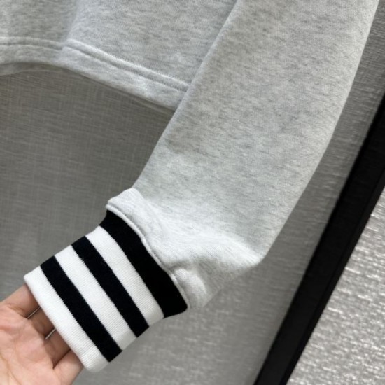 2023FW Pullover PRADA Popular Brands 2023FW Pullover PRADA Popular Brands