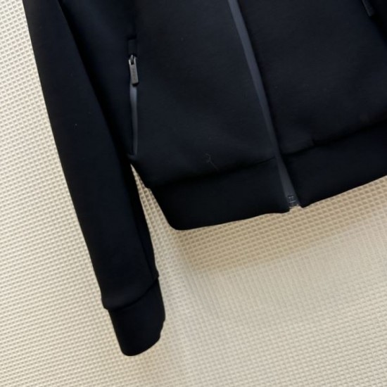2023FW Coat PRADA Prada Eye-catching style this fall 2023FW Coat PRADA Prada Eye-catching style this fall