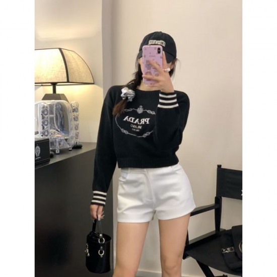 2023FW Pullover Knit PRADA Prada New fall items that will make you fall in love with them one after another 2023FW Pullover Knit PRADA Prada New fall items that will make you fall in love with them one after another
