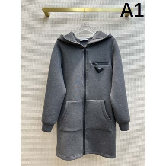 2023FW coat PRADA Prada new fall item that is sure to be a hit this season 2023FW coat PRADA Prada new fall item that is sure to be a hit this season