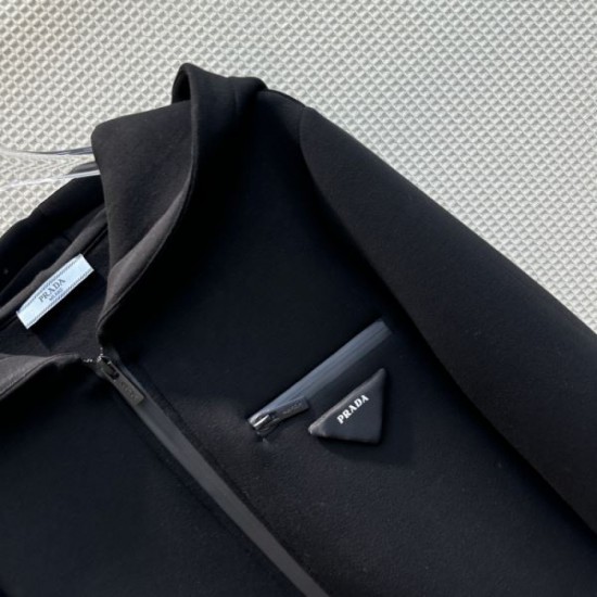 2023FW coat PRADA Prada new fall item that is sure to be a hit this season 2023FW coat PRADA Prada new fall item that is sure to be a hit this season