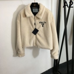 2023FW PRADA Prada A coat with a presence every season