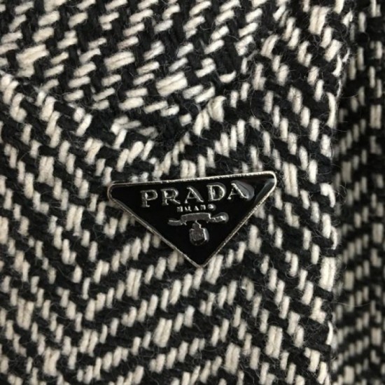 PRADA Prada latest season has arrived 2023FW coat PRADA Prada latest season has arrived 2023FW coat