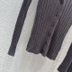 PRADA This winter's most popular brand 2023FW cardigan PRADA This winter's most popular brand 2023FW cardigan
