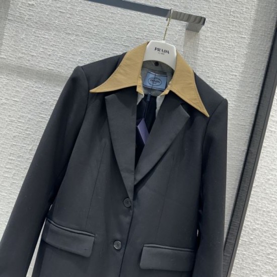 PRADA PRADA Celebrity-obsessed brand new 2023FW coat PRADA PRADA Celebrity-obsessed brand new 2023FW coat