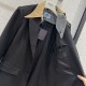 PRADA PRADA Celebrity-obsessed brand new 2023FW coat PRADA PRADA Celebrity-obsessed brand new 2023FW coat