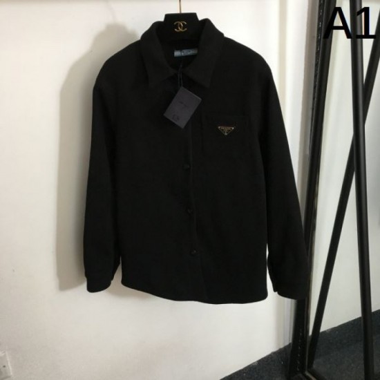 PRADA Prada New 2023FW coat that has been featured in many magazines PRADA Prada New 2023FW coat that has been featured in many magazines