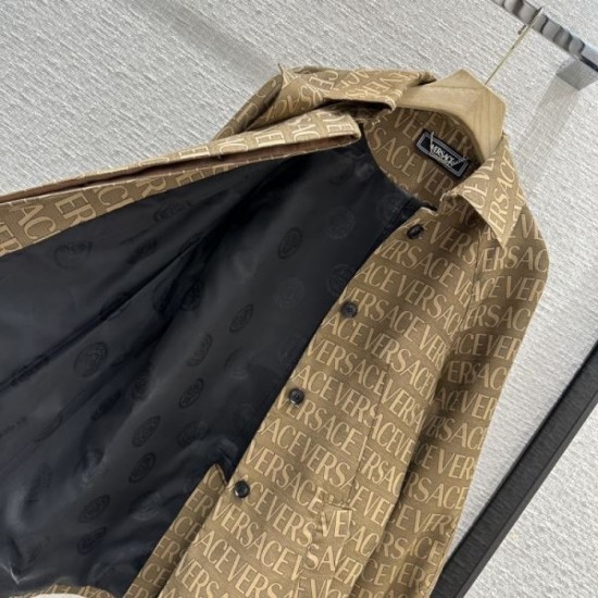 2023FW Coat VERSACE Only one item available! VIP customer sale 2023FW Coat VERSACE Only one item available! VIP customer sale