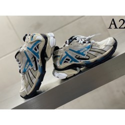 BALENCIAGA Balenciaga sneakers 2023AW Impressive design