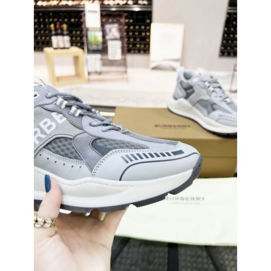 2023SS new product☆Sold out inevitable BURBERRY Burberry sneakers 2023SS new product☆Sold out inevitable BURBERRY Burberry sneakers
