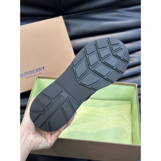 2023FW BURBERRY Burberry sneakers that have a presence every season 2023FW BURBERRY Burberry sneakers that have a presence every season