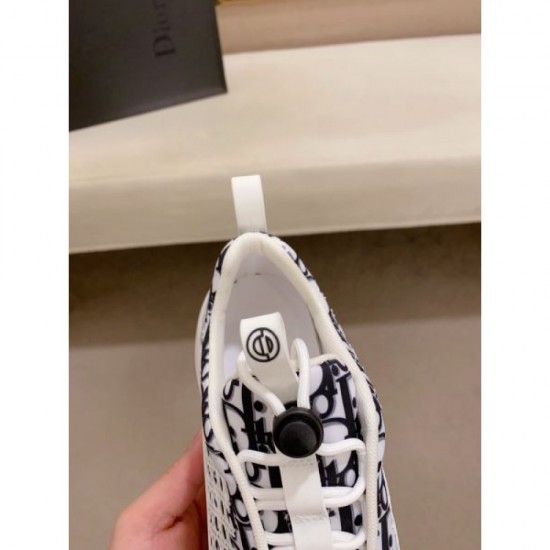 DIOR Dior 2023FW sneakers with an elegant winter feel DIOR Dior 2023FW sneakers with an elegant winter feel