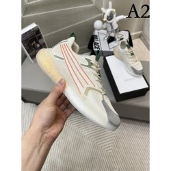 2023SS Perfect for adult women GUCCI Gucci sneakers