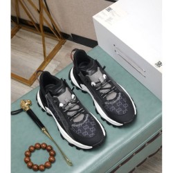 Enjoy fashion in the fall and winter 2023FW sneakers GUCCI Gucci