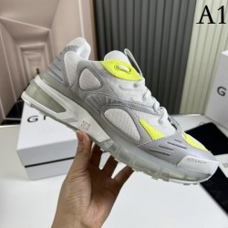 GIVENCHY Givenchy Sneakers 2023AW Fashionable style this season too