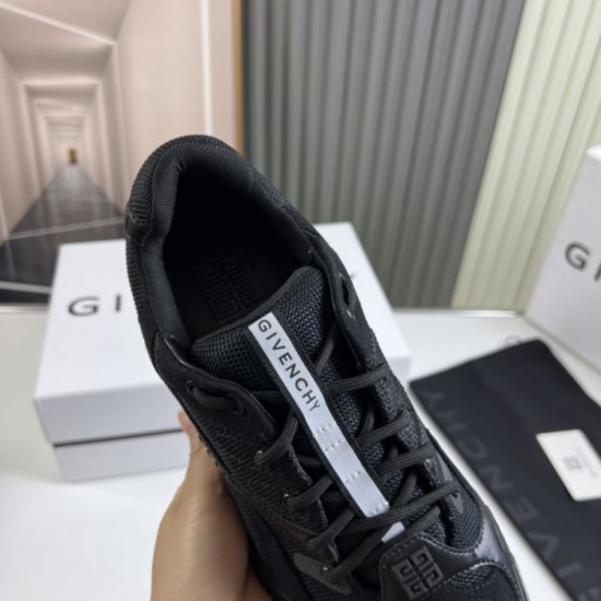 GIVENCHY Givenchy Sneakers 2023AW Fashionable style this season too GIVENCHY Givenchy Sneakers 2023AW Fashionable style this season too