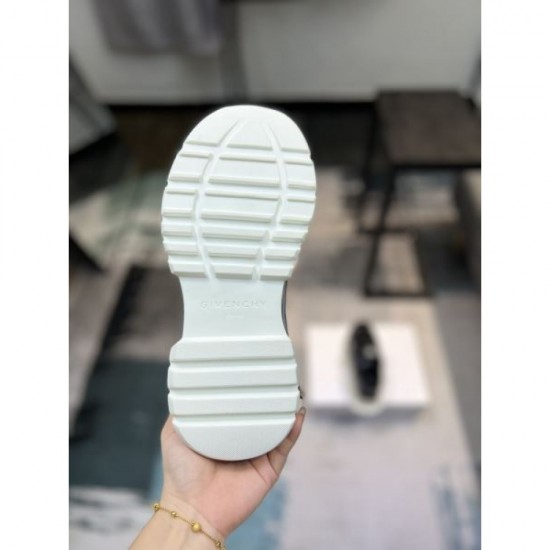 2023FW Tops to watch this fall/winter GIVENCHY Givenchy sneakers 2023FW Tops to watch this fall/winter GIVENCHY Givenchy sneakers