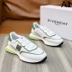 GIVENCHY I want winter sneakers in advance 2023FW GIVENCHY I want winter sneakers in advance 2023FW