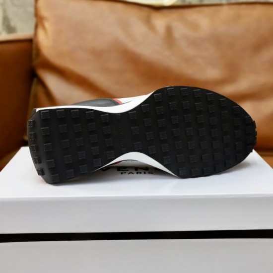 GIVENCHY I want winter sneakers in advance 2023FW GIVENCHY I want winter sneakers in advance 2023FW