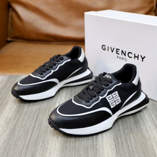 GIVENCHY 2023FW sneakers that are active regardless of the season GIVENCHY 2023FW sneakers that are active regardless of the season