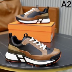 HERMES Items that bring out the texture of the material 2023FW Sneakers