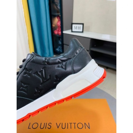 LOUIS VUITTON Louis Vuitton sneakers 2023AW crazy about elegant colors LOUIS VUITTON Louis Vuitton sneakers 2023AW crazy about elegant colors