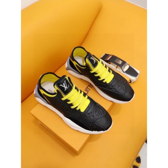 2023SS logo is wonderful LOUIS VUITTON Louis Vuitton sneakers 2023SS logo is wonderful LOUIS VUITTON Louis Vuitton sneakers