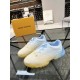 2023SS limited edition LOUIS VUITTON Louis Vuitton sneakers 2023SS limited edition LOUIS VUITTON Louis Vuitton sneakers