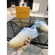 2023SS limited edition LOUIS VUITTON Louis Vuitton sneakers 2023SS limited edition LOUIS VUITTON Louis Vuitton sneakers