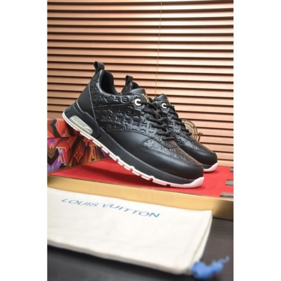LOUIS VUITTON Louis Vuitton 2023FW sneakers that are explosively popular in winter LOUIS VUITTON Louis Vuitton 2023FW sneakers that are explosively popular in winter