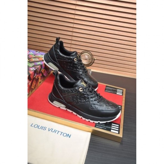 LOUIS VUITTON Louis Vuitton 2023FW sneakers that are explosively popular in winter LOUIS VUITTON Louis Vuitton 2023FW sneakers that are explosively popular in winter