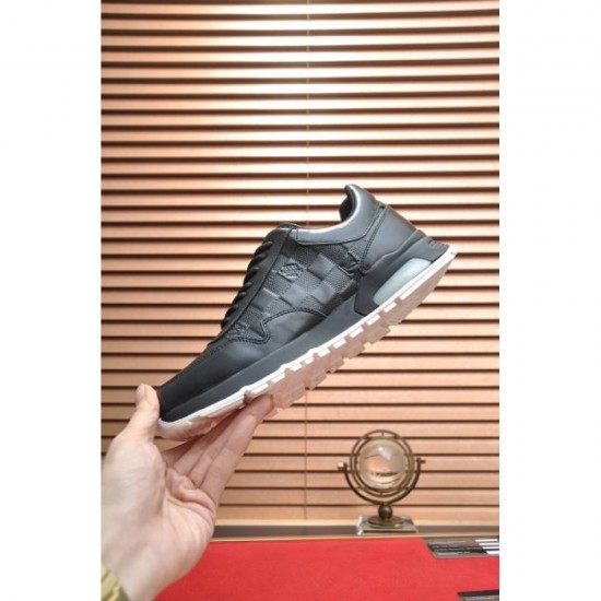 LOUIS VUITTON Louis Vuitton Winter New Item Not Available in Japan 2023FW Sneakers LOUIS VUITTON Louis Vuitton Winter New Item Not Available in Japan 2023FW Sneakers