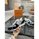 LOUIS VUITTON 2023FW sneakers that go well with each other LOUIS VUITTON 2023FW sneakers that go well with each other