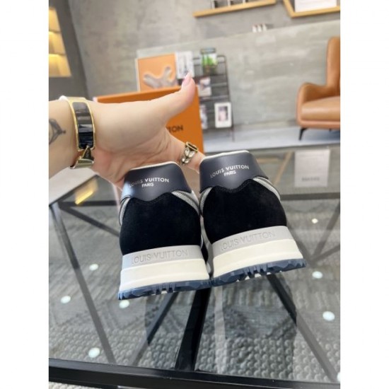 LOUIS VUITTON 2023FW sneakers that go well with each other LOUIS VUITTON 2023FW sneakers that go well with each other