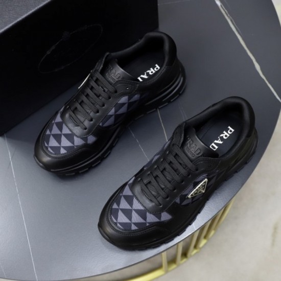 Enjoy trendy coordination 2023FW sneakers PRADA Prada Enjoy trendy coordination 2023FW sneakers PRADA Prada