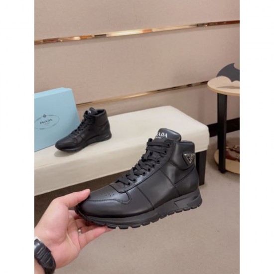 PRADA Prada fans rush for new winter 2023FW sneakers PRADA Prada fans rush for new winter 2023FW sneakers