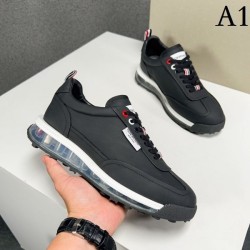 Spring Summer New Sold Out Magazine 2023SS Sneaker THOM BROWNE Thom Browne