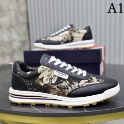 Summer Not Arrived in Japan Color 2023SS Sneakers THOM BROWNE Tom Brown