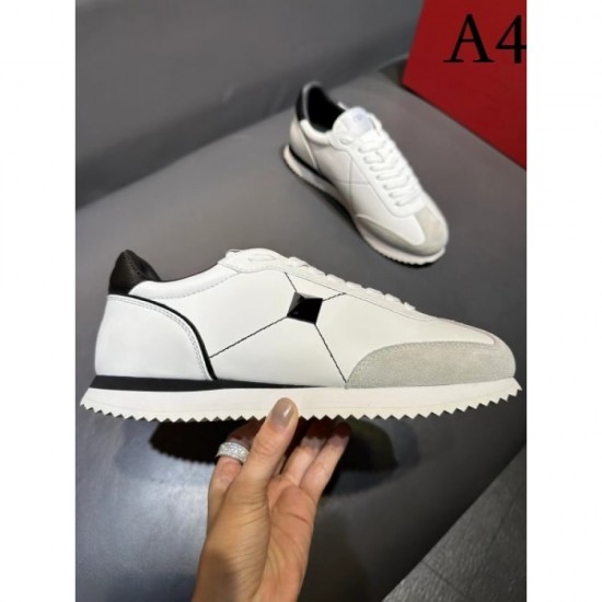 VALENTINO Valentino sneakers 2023AW explosive popularity this season VALENTINO Valentino sneakers 2023AW explosive popularity this season