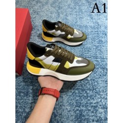 VALENTINO Valentino sneakers 2023AW popular item restock!