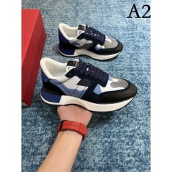 VALENTINO Valentino sneakers 2023AW popular item restock!