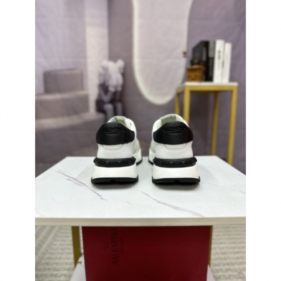 Weekday limited immediate delivery product 2023SS sneakers VALENTINO Valentino Weekday limited immediate delivery product 2023SS sneakers VALENTINO Valentino
