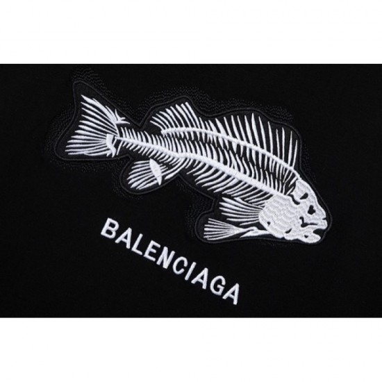 2023SS short-sleeved T-shirt I definitely want this summer BALENCIAGA Balenciaga 2023SS short-sleeved T-shirt I definitely want this summer BALENCIAGA Balenciaga
