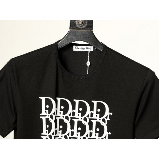 The key to fashion style DIOR Dior 2023SS short-sleeved T-shirt The key to fashion style DIOR Dior 2023SS short-sleeved T-shirt