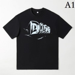 DIOR Dior short-sleeved T-shirt 2023SS Popular item for magazines and towns