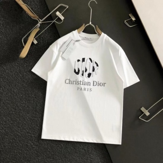 DIOR Dior short-sleeved T-shirt 2023SS latest ☆ popular ☆ hot topic DIOR Dior short-sleeved T-shirt 2023SS latest ☆ popular ☆ hot topic