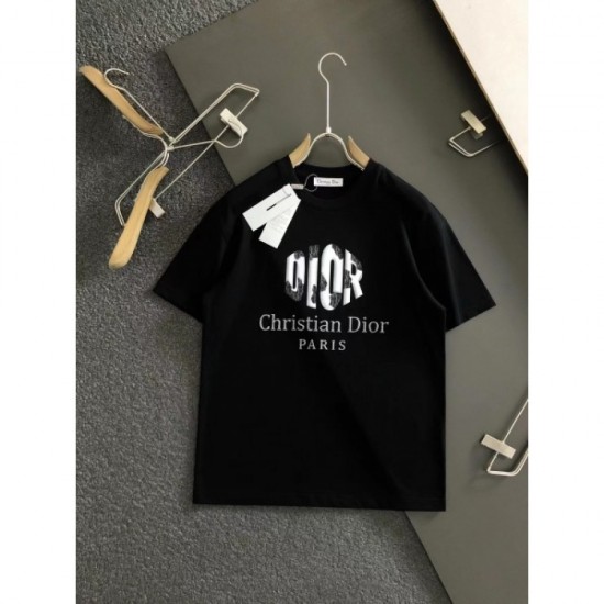 DIOR Dior short-sleeved T-shirt 2023SS latest ☆ popular ☆ hot topic DIOR Dior short-sleeved T-shirt 2023SS latest ☆ popular ☆ hot topic