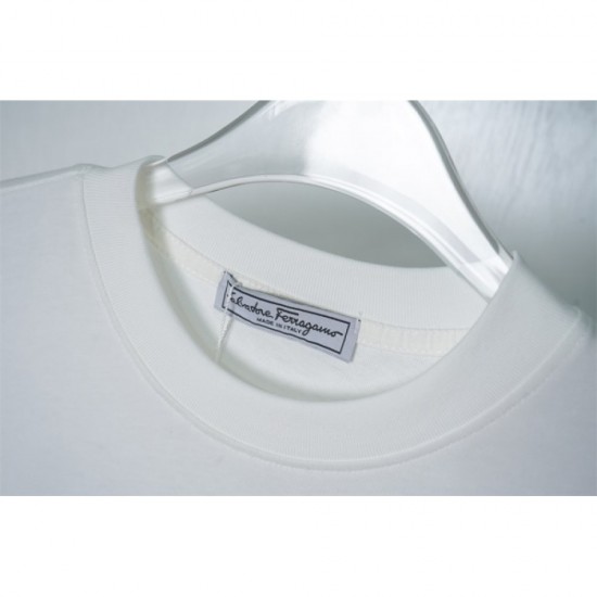 2023SS short-sleeved T-shirt surprise price FERRAGAMO Salvatore Ferragamo 2023SS short-sleeved T-shirt surprise price FERRAGAMO Salvatore Ferragamo